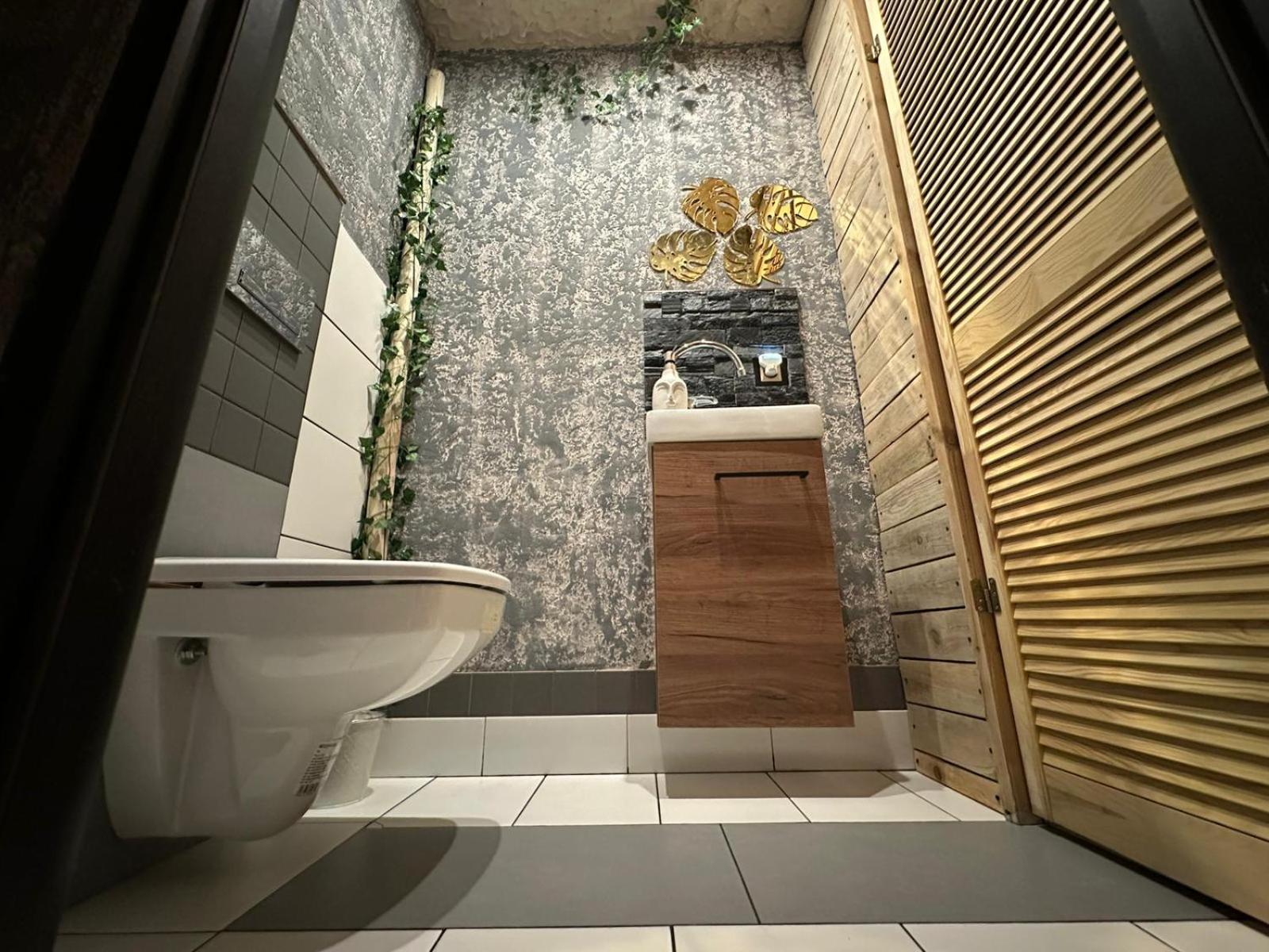 Tropicana Jacuzzi Apartment Krakow Ngoại thất bức ảnh